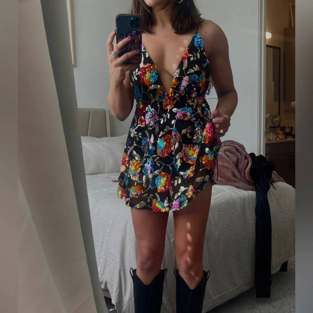 Lucy in the Sky sequin black romper - Picture 1 of 5